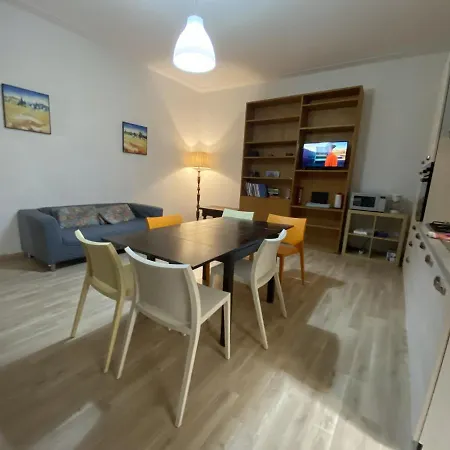 Nuti Apartament Διαμέρισμα