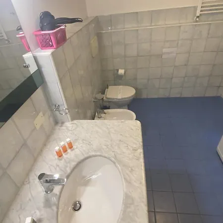 Nuti Apartament Διαμέρισμα *